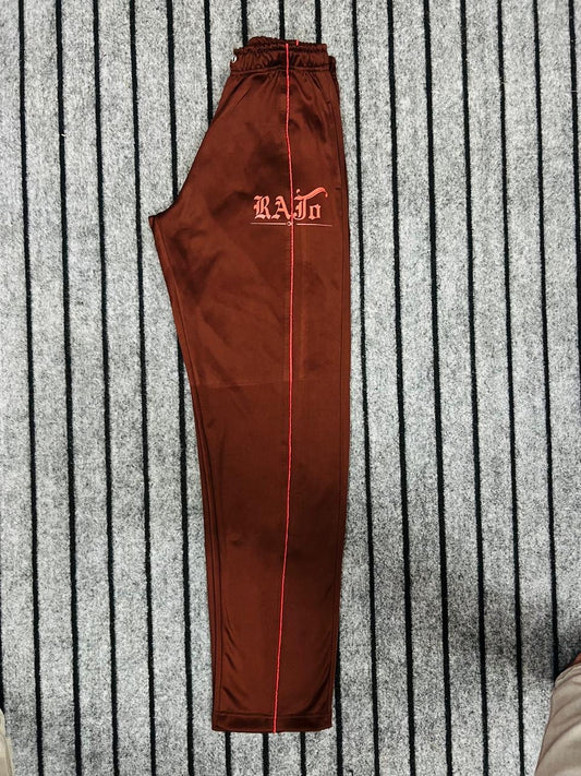 TRACKSUIT PANTS IN DOUBLE FACE JERSEY
BROWN / RED